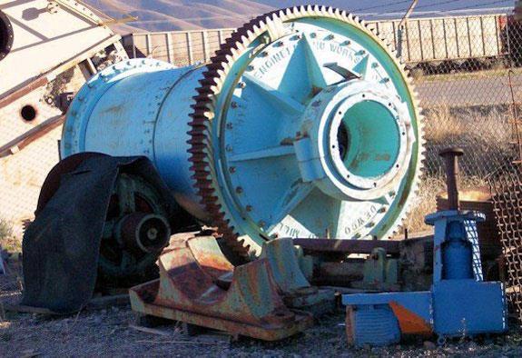 DENVER 4' x 9' Ceramic Lined Ball Mill with 75 HP motor